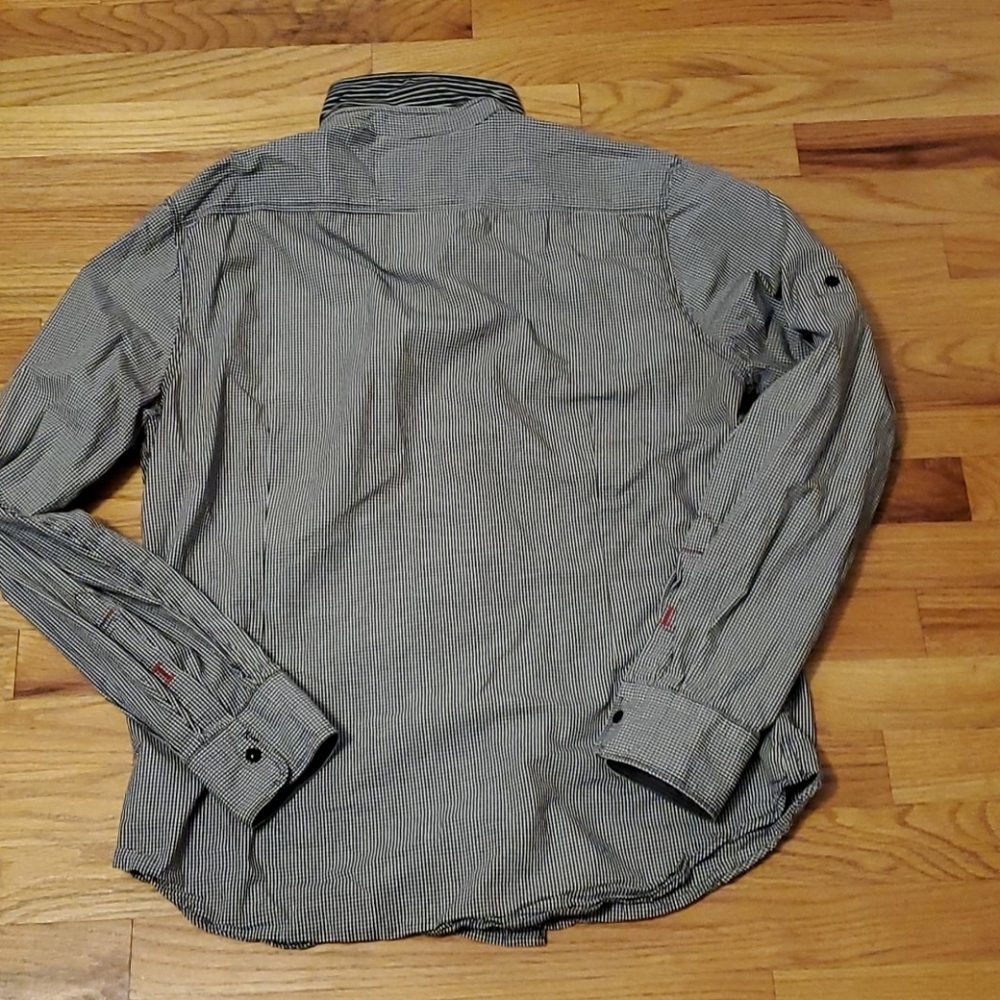 Express button down (black, white & gray) - Picture 3 of 4